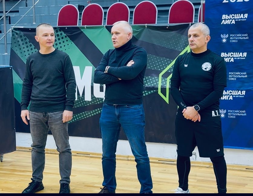 Алексей Гречишников представил директора команде ЛКС